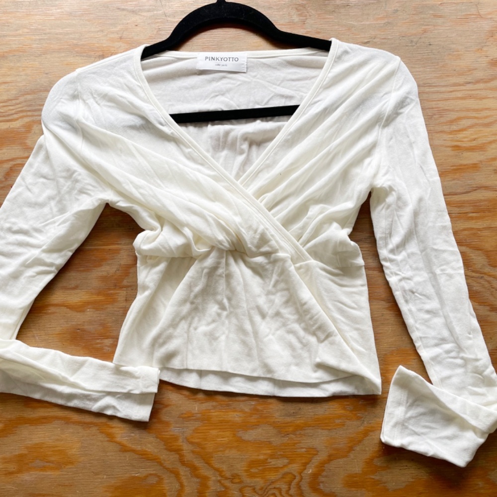 PINKYOTTO New York Ivory White crop top size S